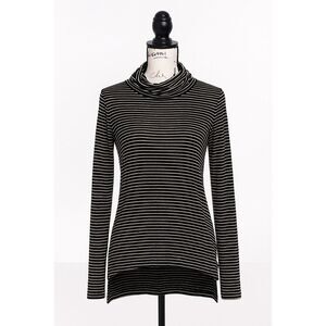 Kenneth Cole Women’s Striped High-Low Turtleneck Top | Size XS | Black/Cream